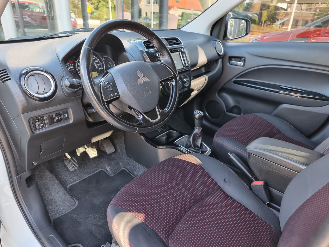 Mitsubishi Space Star