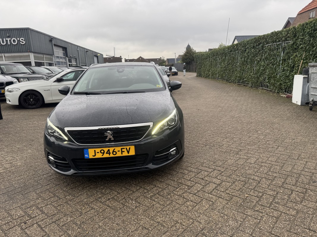 Peugeot 308