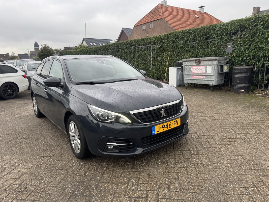 Peugeot 308