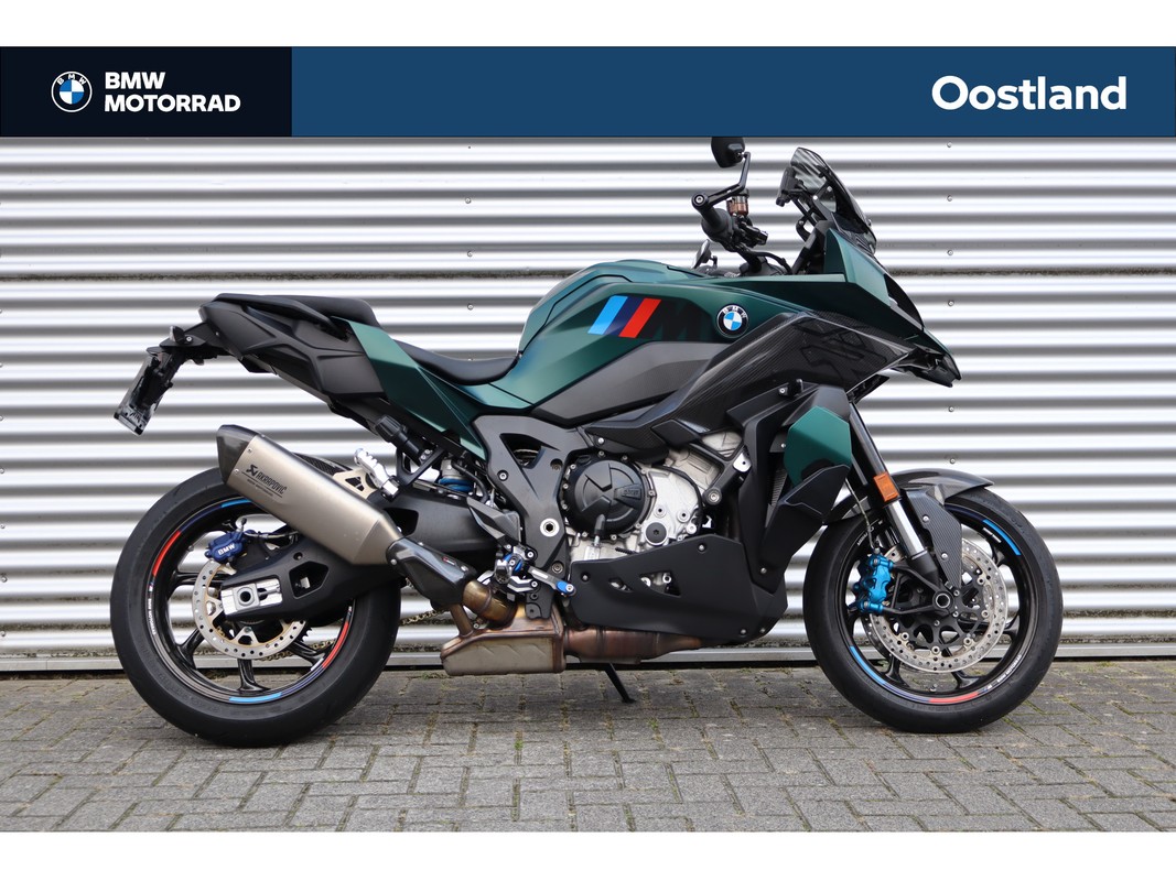 BMW M 1000 XR