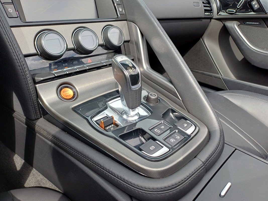 Jaguar F-TYPE