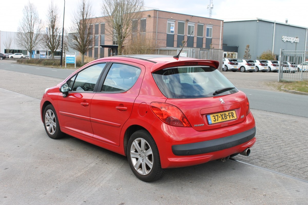 Peugeot 207