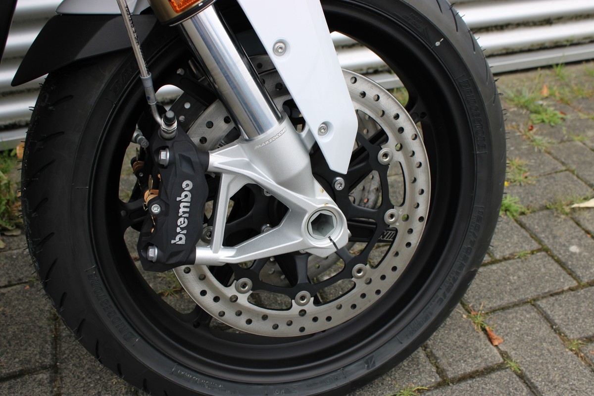 BMW S 1000 XR