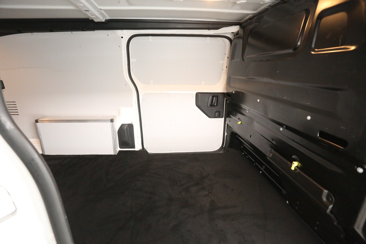 Peugeot e-Expert
