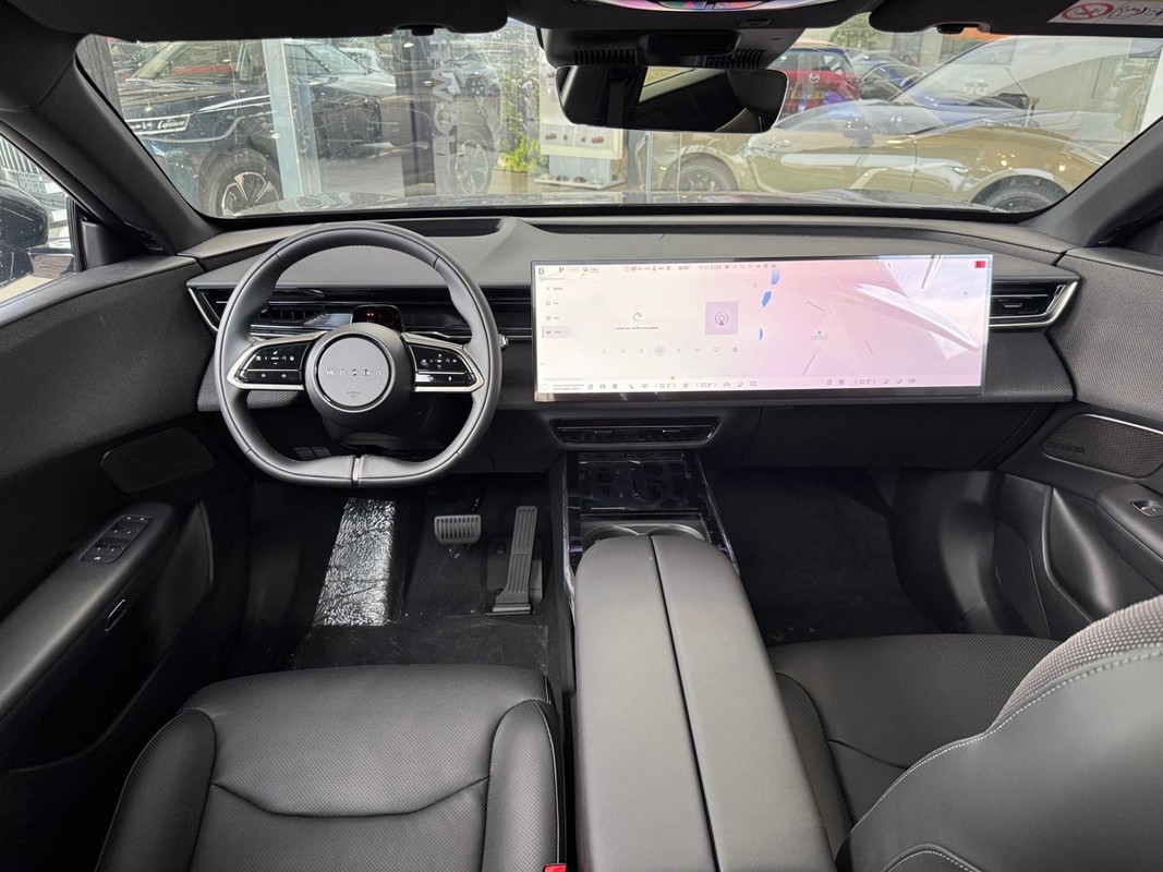 Mazda CX-6e
