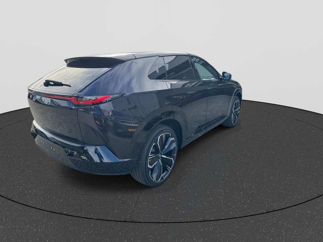 Mazda CX-6e
