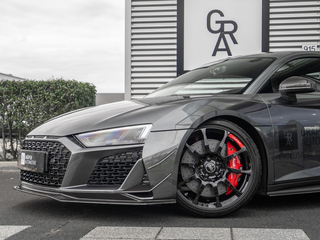 Audi R8