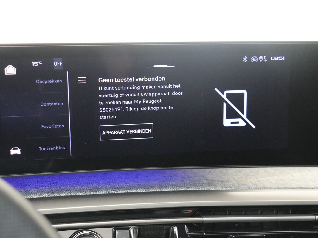 Peugeot e-5008