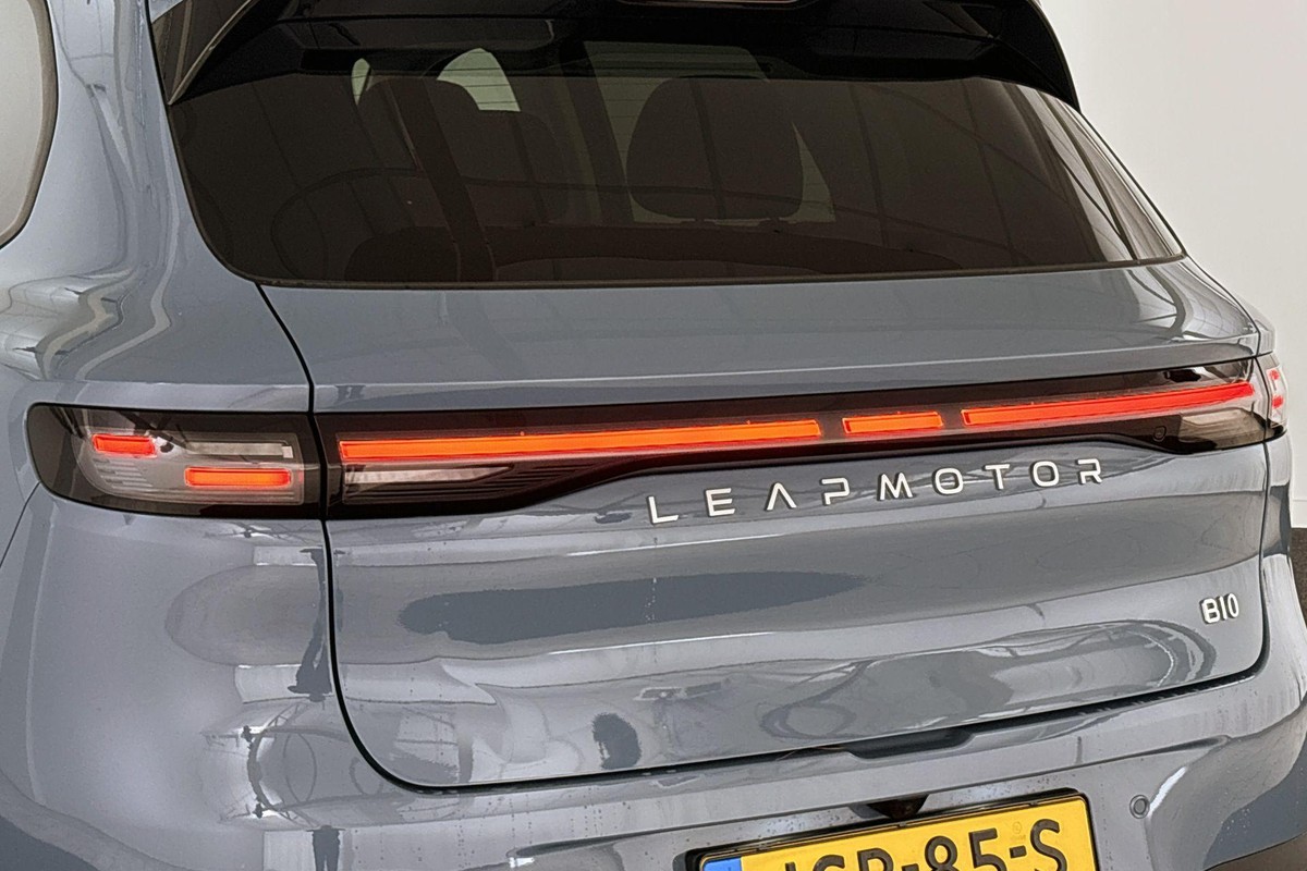 Leapmotor B10