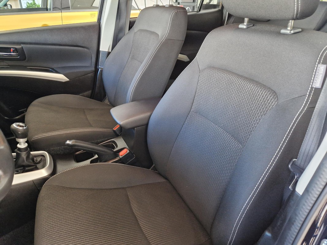 Suzuki S-Cross