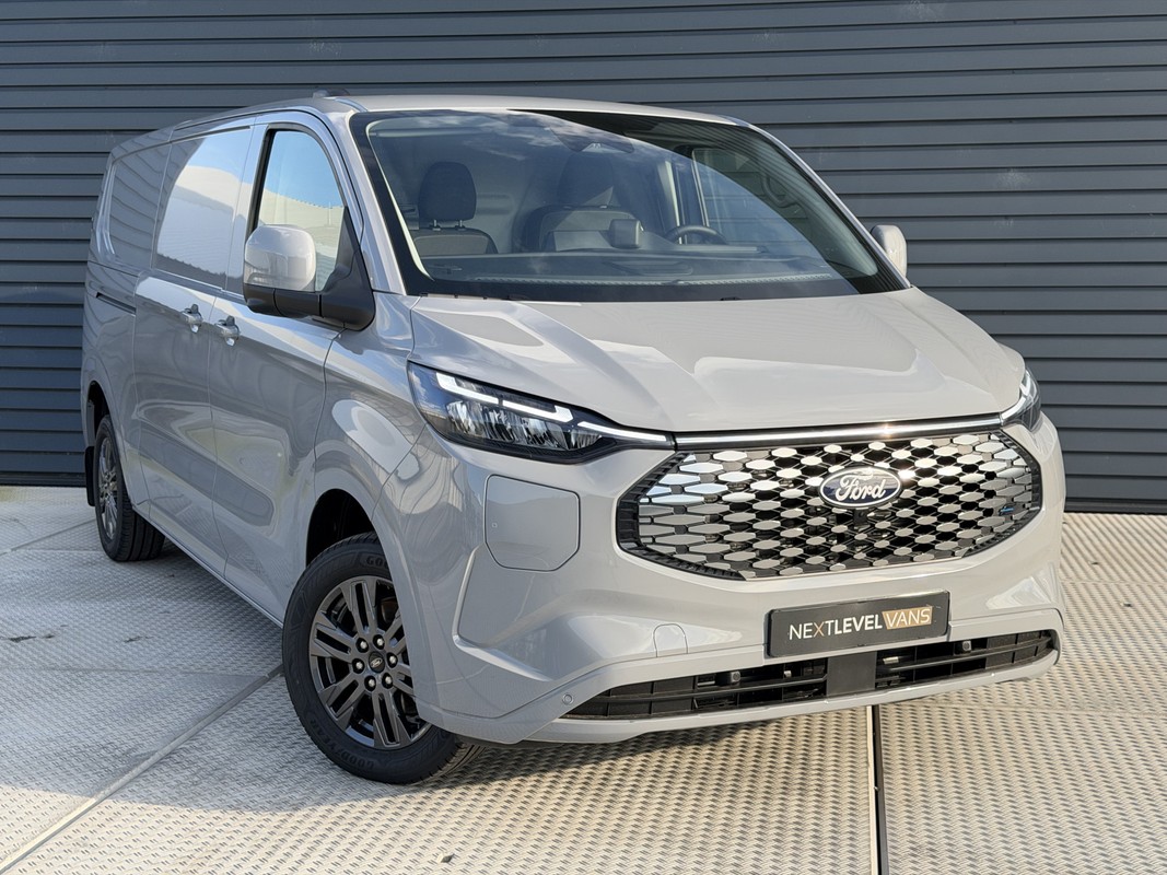 Ford E-Transit Custom