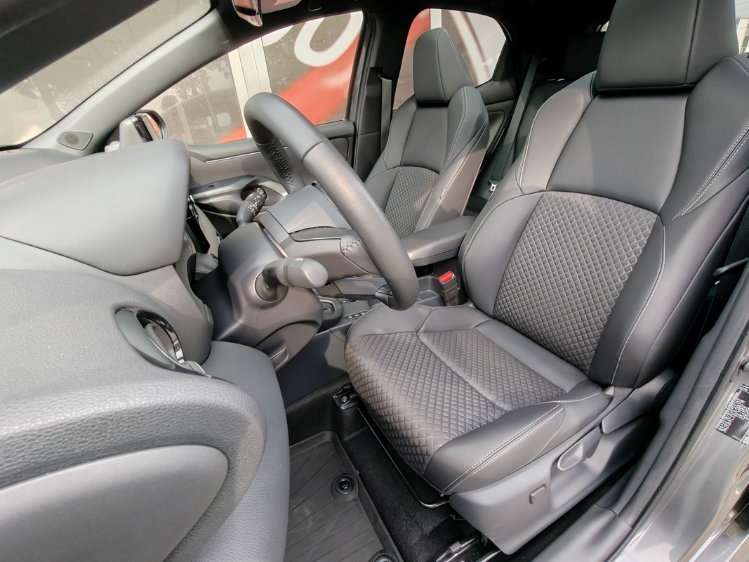 Mazda 2 Hybrid