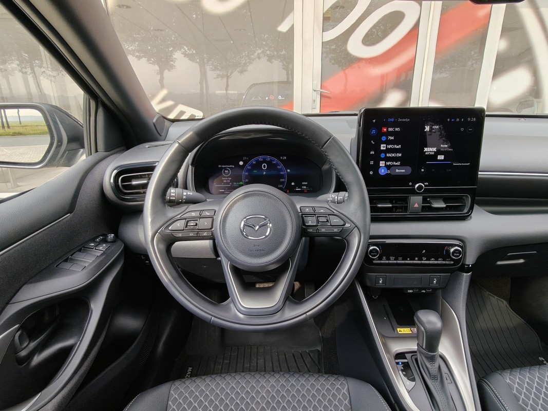 Mazda 2 Hybrid