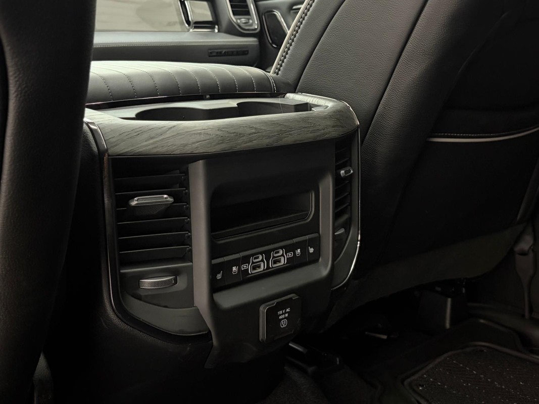 Dodge Ram Pick-Up