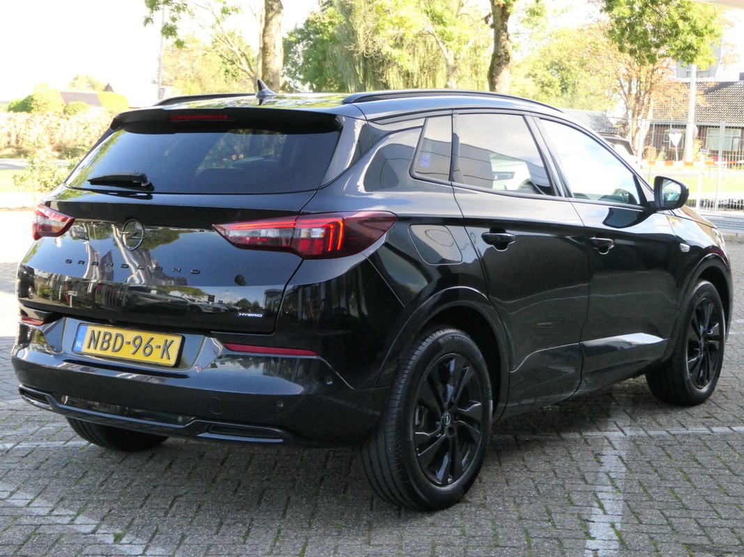 Opel Grandland