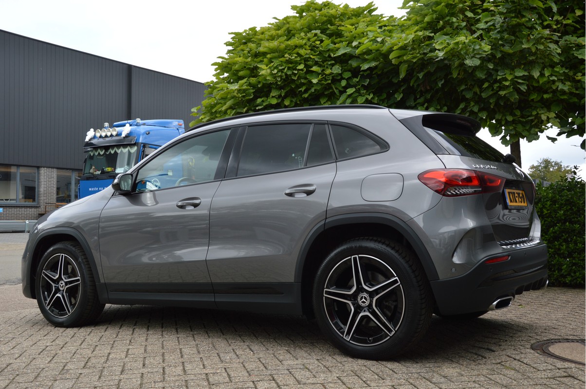 Mercedes-Benz GLA