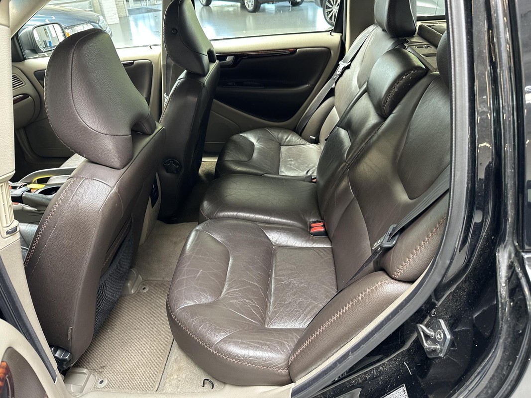 Volvo XC70