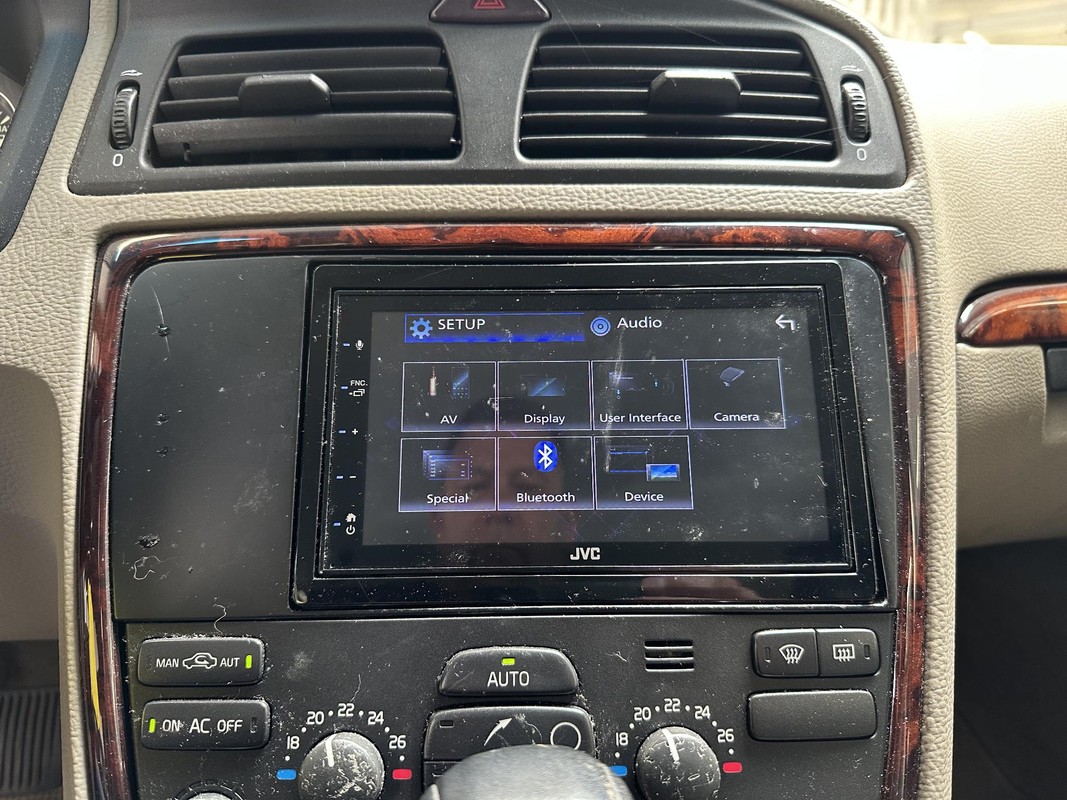 Volvo XC70