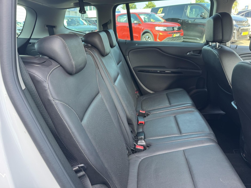 Opel Zafira Tourer