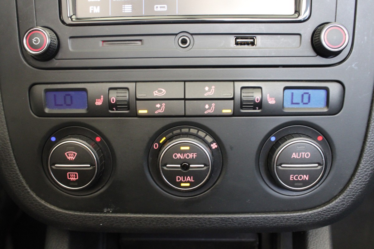 Volkswagen Eos