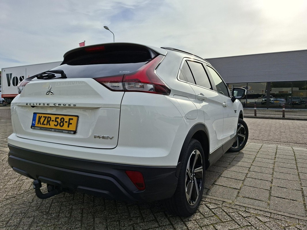 Mitsubishi Eclipse Cross