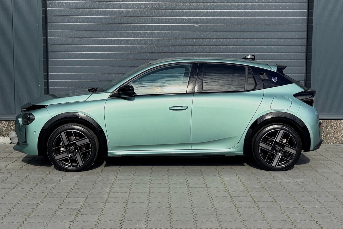 Lancia Ypsilon