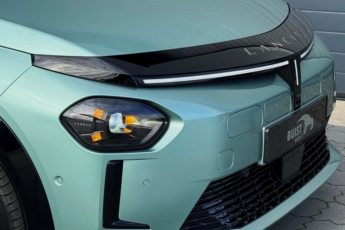 Lancia Ypsilon