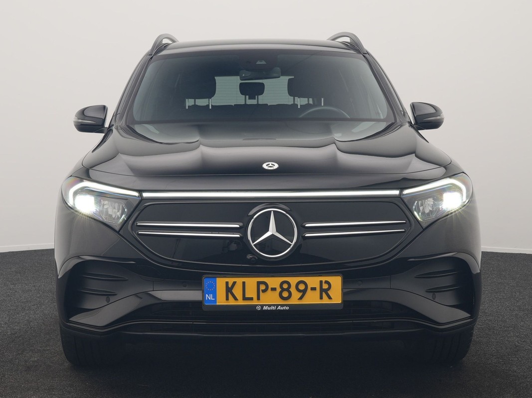 Mercedes-Benz EQB