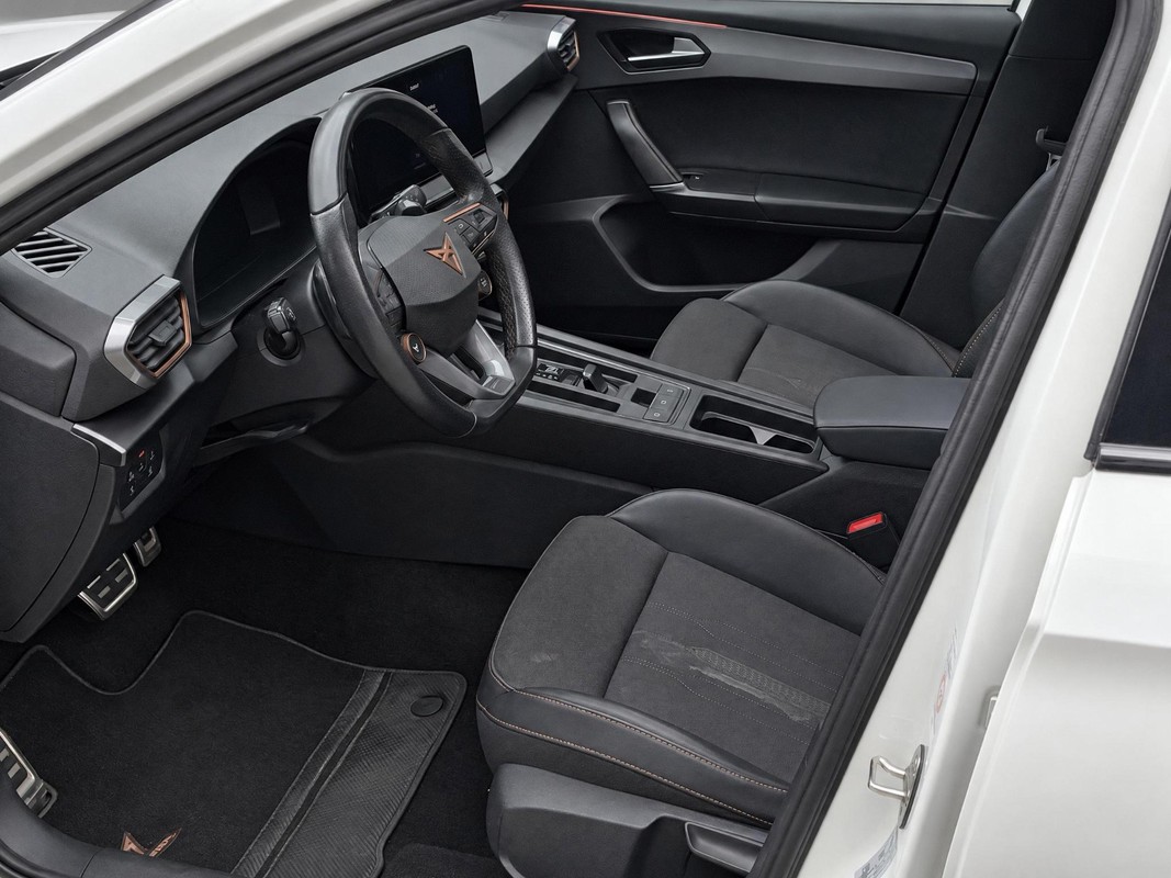 CUPRA Leon