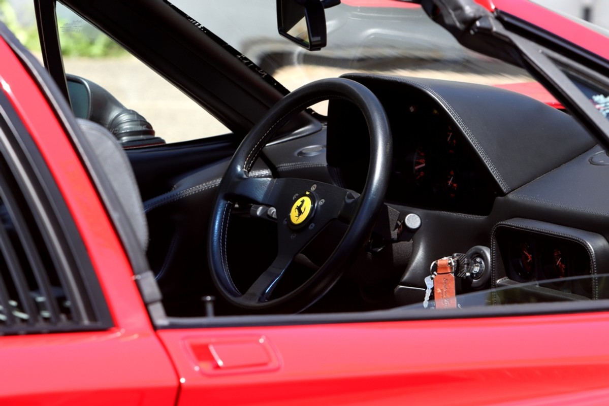 Ferrari 328