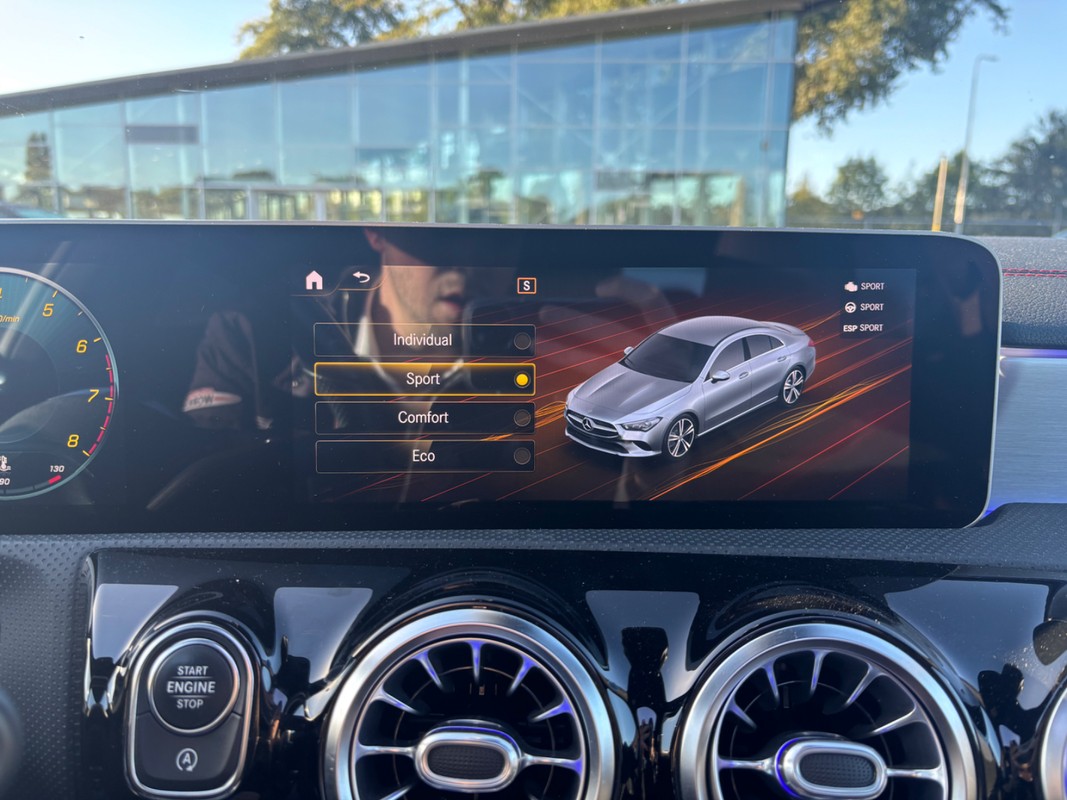 Mercedes-Benz CLA