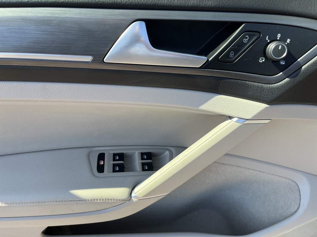 Volkswagen e-Golf