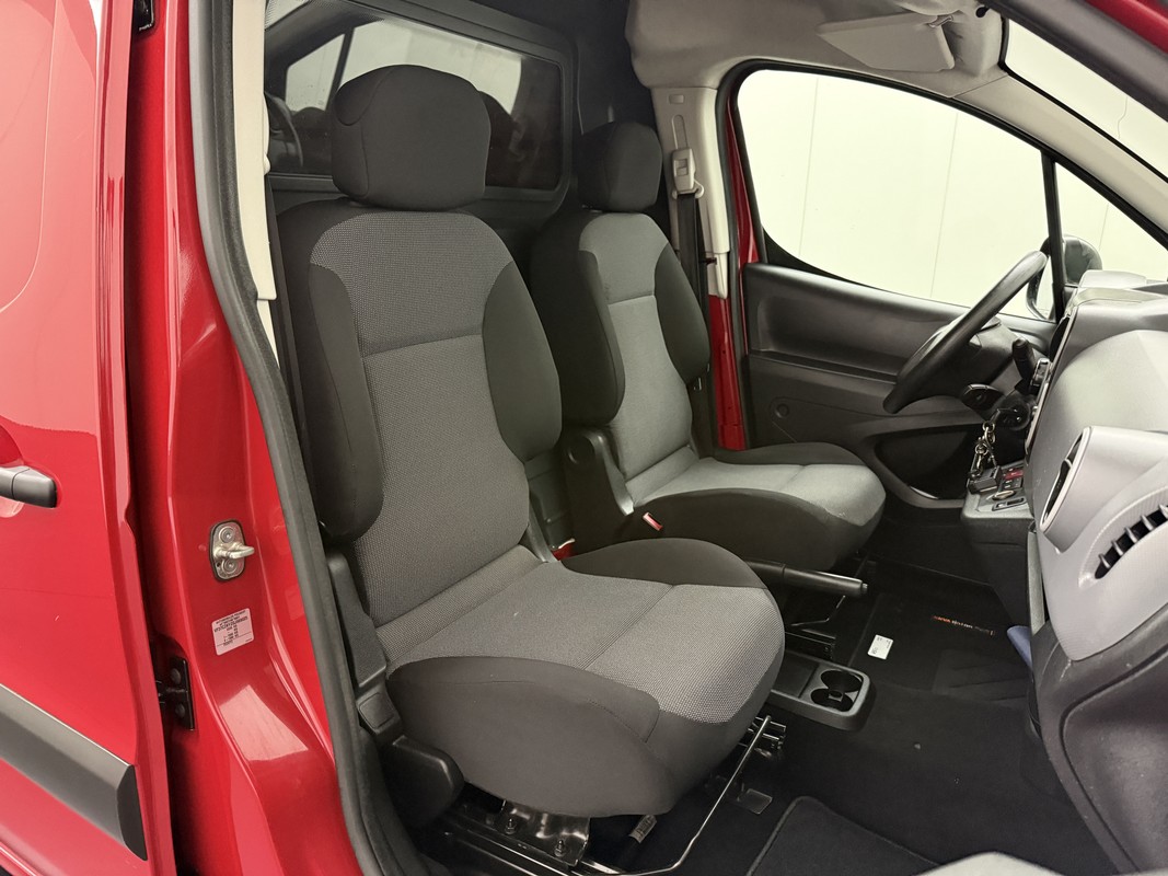 Peugeot e-Partner