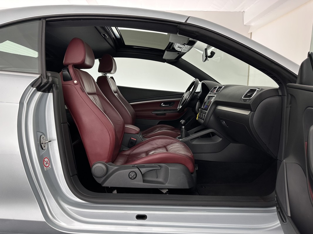 Volkswagen Eos