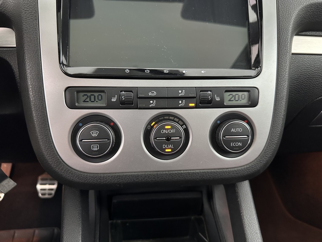 Volkswagen Eos