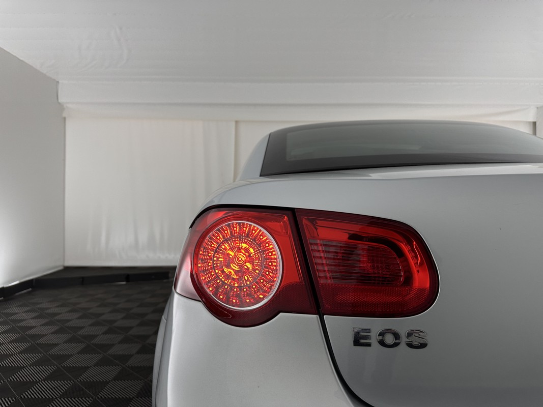 Volkswagen Eos