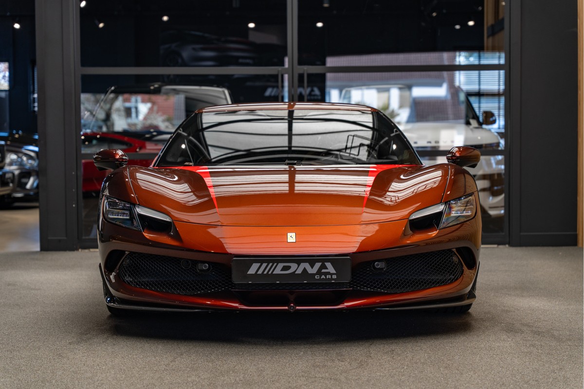 Ferrari 296