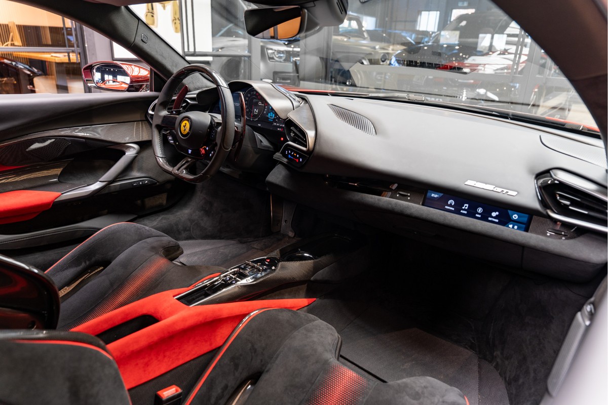 Ferrari 296