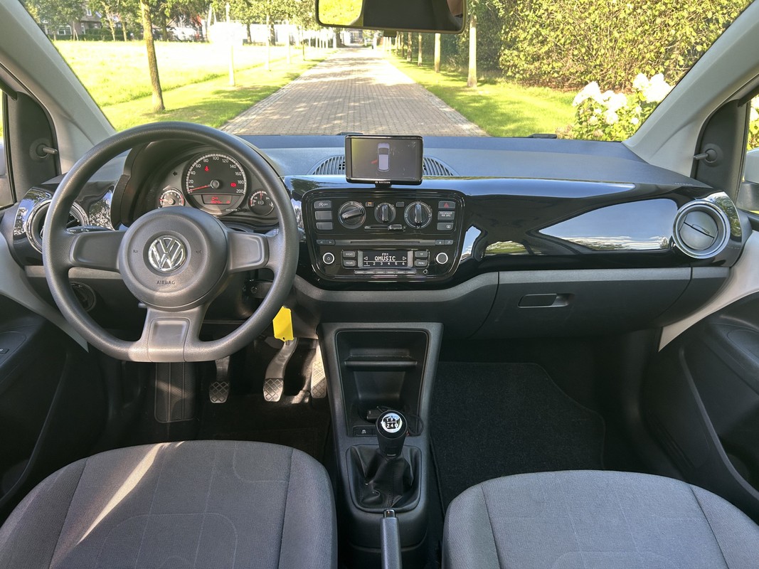 Volkswagen up!
