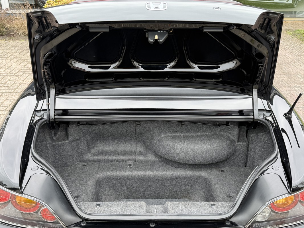 Honda S2000