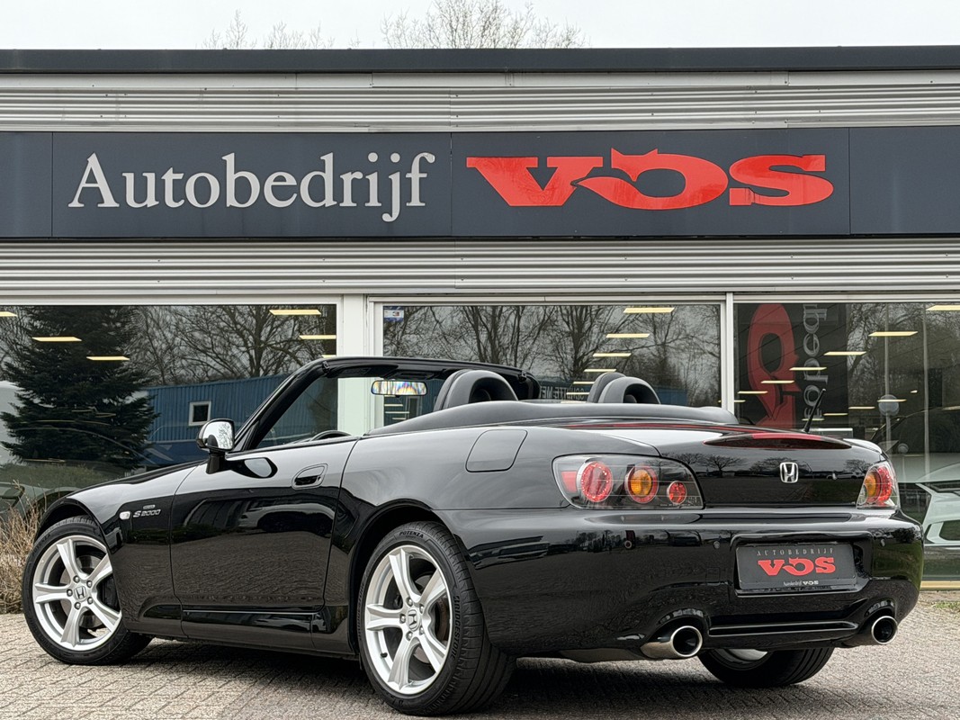 Honda S2000