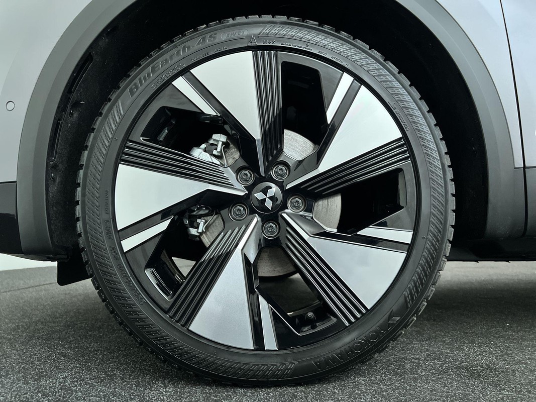 Mitsubishi Grandis