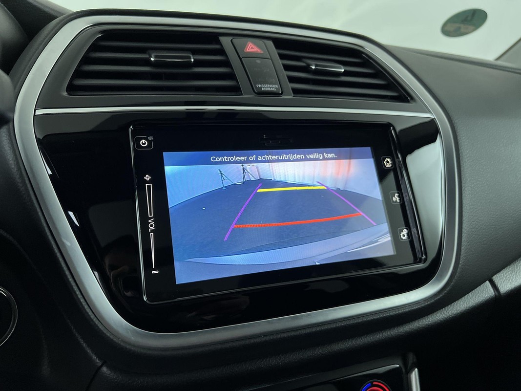Suzuki S-Cross