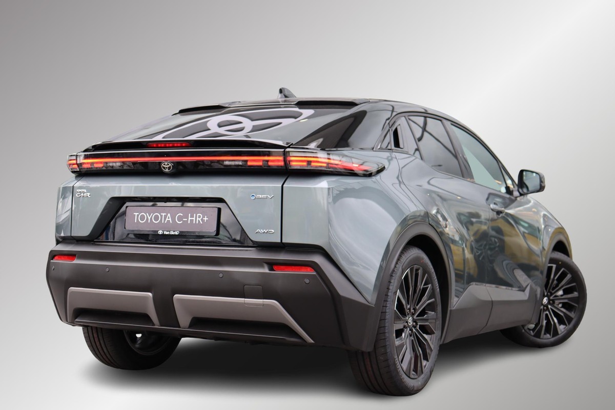 Toyota C-HR+