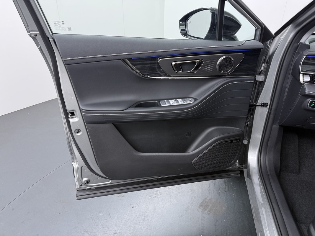 Omoda 5 EV