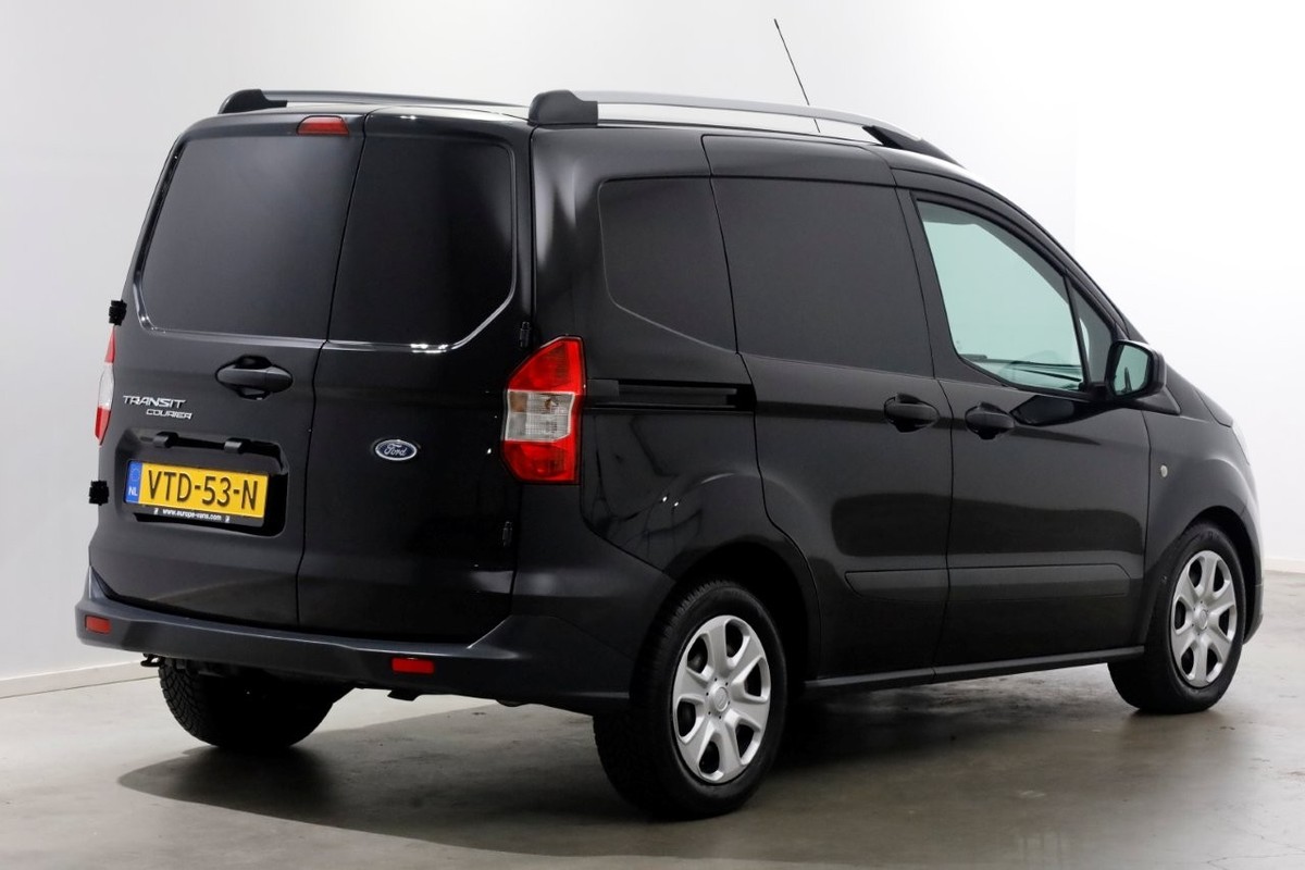 Ford Transit Courier
