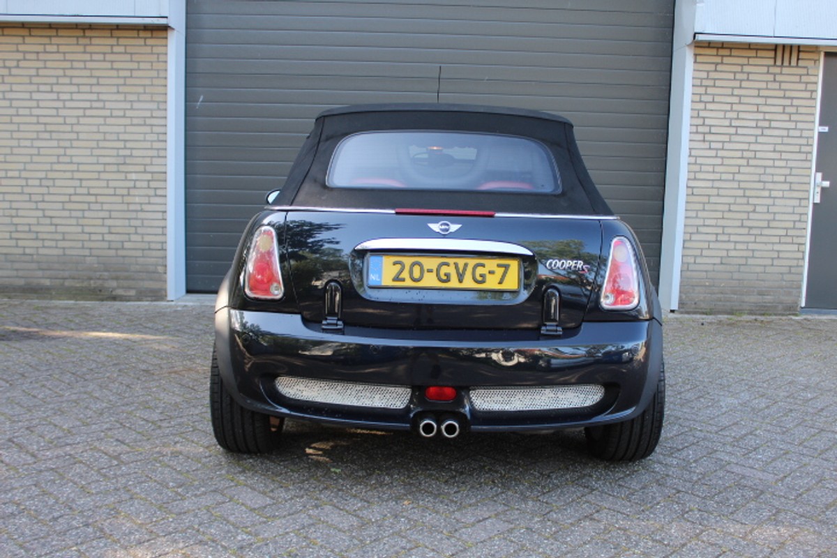 MINI Cooper Cabrio