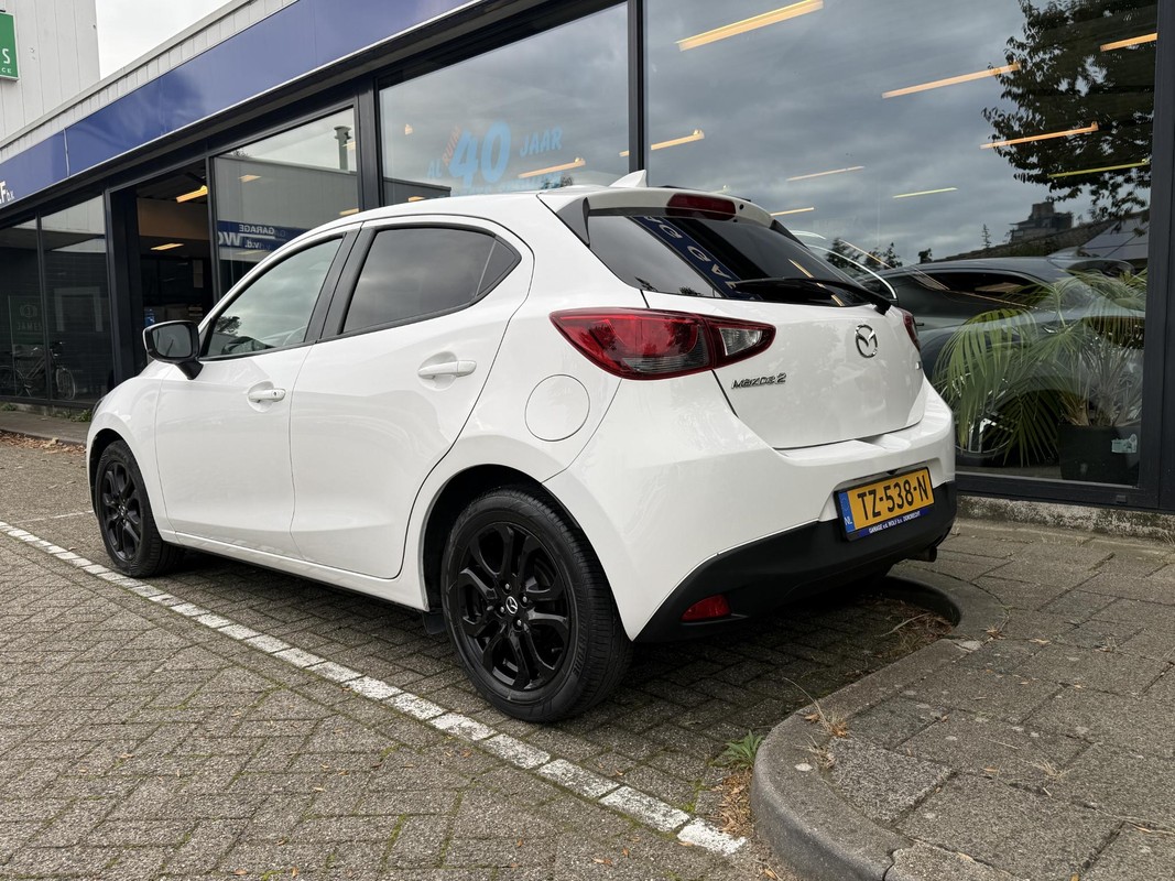Mazda 2