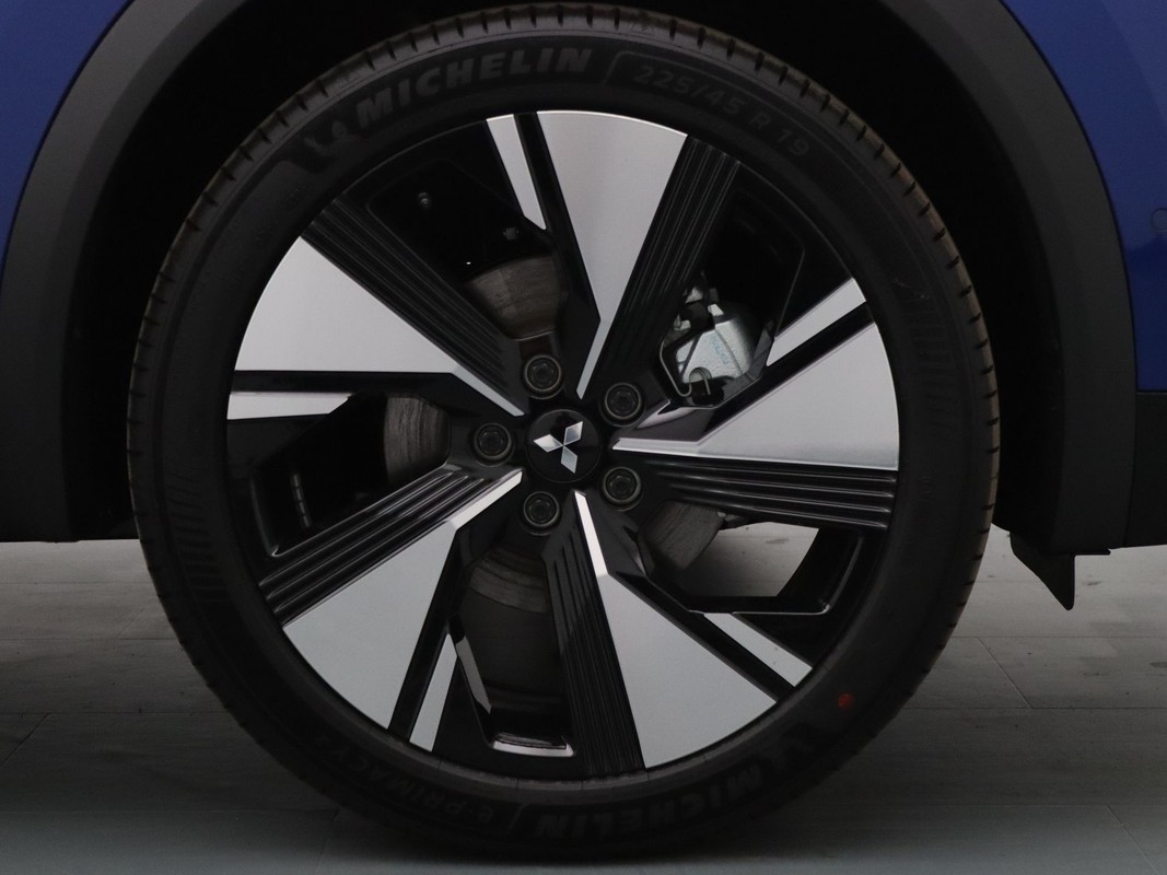 Mitsubishi Grandis