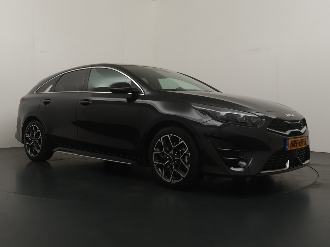 Kia ProCeed